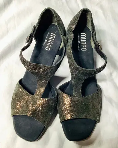 Munro Dressy mid heel sandals πππ