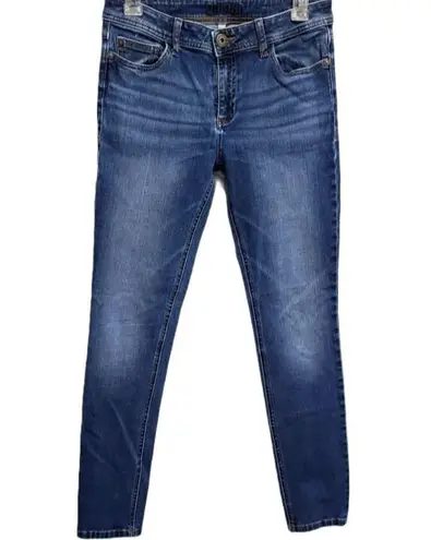 DL1961 Premium Denim Blue Jeans Straight Leg 28
