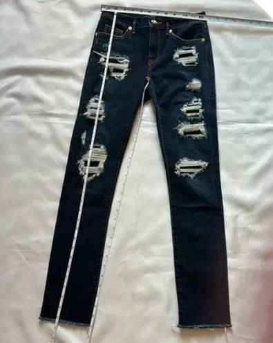 Juicy Couture  Moonlight Wash Denim Skinny Jeans Size 24