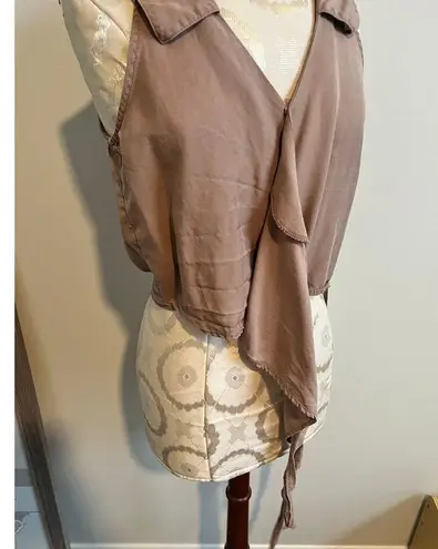 Versona Sleeveless Chic & Casual Wrap Top Small