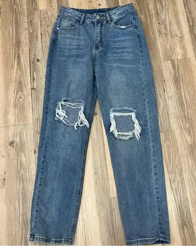 SheIn  distressed straight leg jeans size Medium