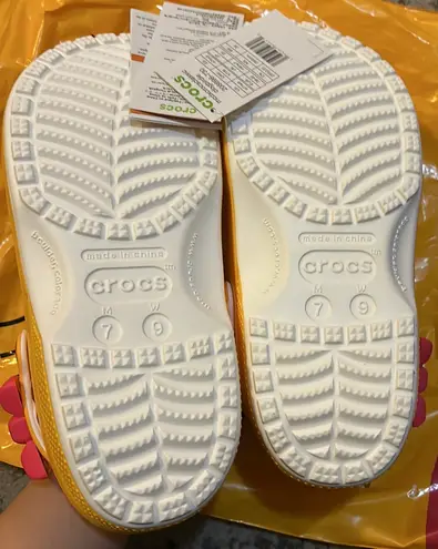 Crocs MCDONALD’S X  BIRDIE CLASSIC CLOG