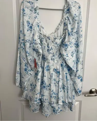 NEW Arula Blue and White Floral Romper Plus Size 3X / C NWT