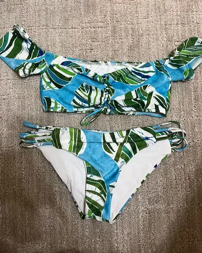 l*space Dixie Top & Sumatra Palm Low Down Reversible Bottom Bikini Set