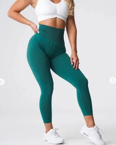 NVGTN  Emerald Solid Seamless Leggings Large