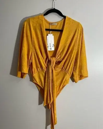 ZARA yellow KNOTTED JACQUARD BODYSUIT  Size Small  5039/062