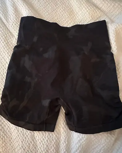 gym shark shorts 