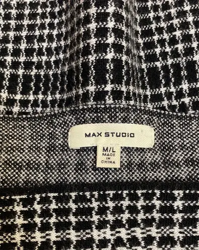 Max Studio Houndstooth Flared Knit Sweater Skirt Black & White