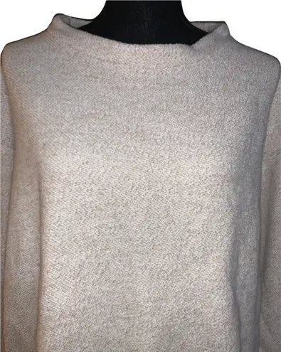 H&M Roundneck 3/4 Sleeve Sweater - Image 4