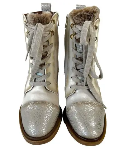 Hispanitas Janeth Cream CapToe Victorian Ankle Boots Size 6