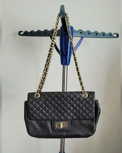 Karl Lagerfeld Paris Agyness Shoulder Bag