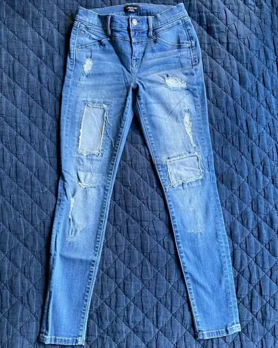 Bebe  Distressed Patched Blue Jeans Sz 27