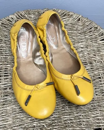 Tod's Ballet Flats Womens Size 6.5 Leather Ballerina Twee Italy Dopamine Colorful