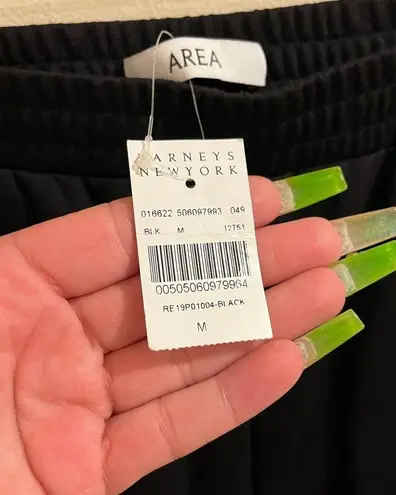 AREA size medium black crystal