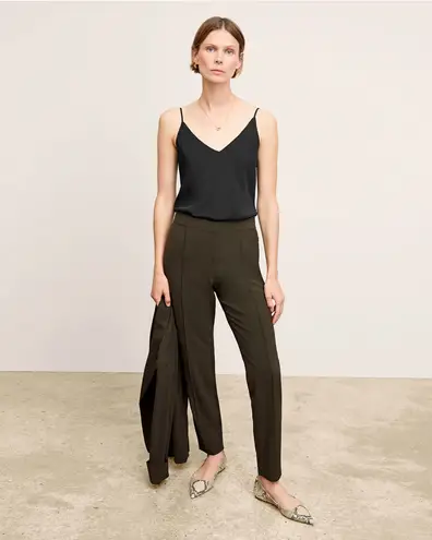 MM.LaFleur | COLBY TRAVEL PANT ORIGAMITECH OLIVE GREEN SIZE 0