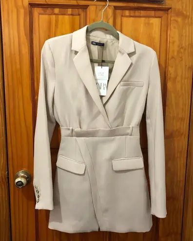 ZARA Lapel Collar Blazer Cream Dress