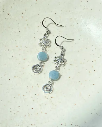 Handmade retro vintage fairy boho funky hippie style spiral flower dangle earrings🌀🌱