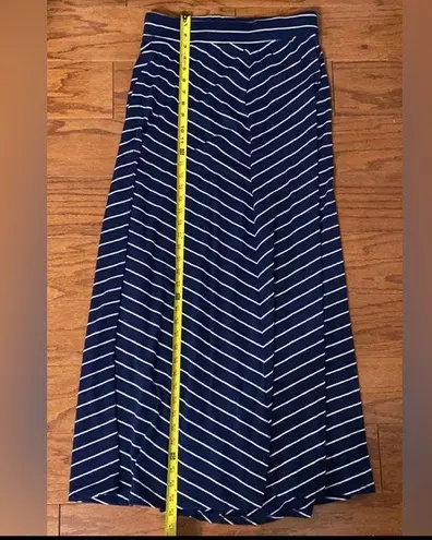 Cato stripe Navy blue & White long skirt. Size small