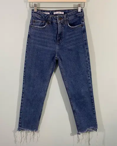 Bershka Denim Women's Straight Cropped High Rise Raw Hem Jeans Size 2