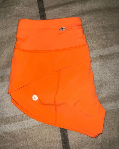 Lululemon Speed Up Shorts 2.5