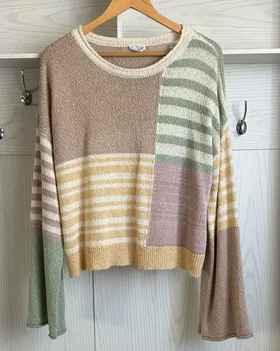 Boutique New In Sweater Women Large Cream Sage Boho Knit Flare Boho Cottage Cowgirl Patch