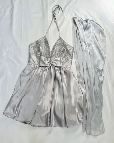 Fiesta Fashion Fiesta Sparkly Glitter Silver Metallic Deep V Halter Mini Homecoming Dress - S