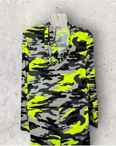 Roma Concepts Urban Camo 1X Neon Dry Fit Hooded Tracksuit Neon Green Black