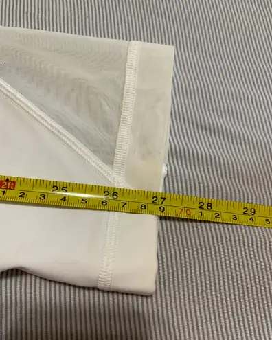 Lululemon Cropped White Mesh Sides Leggings