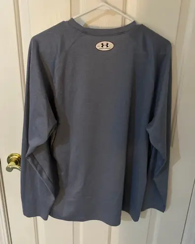 Under Armour Long-Sleeve