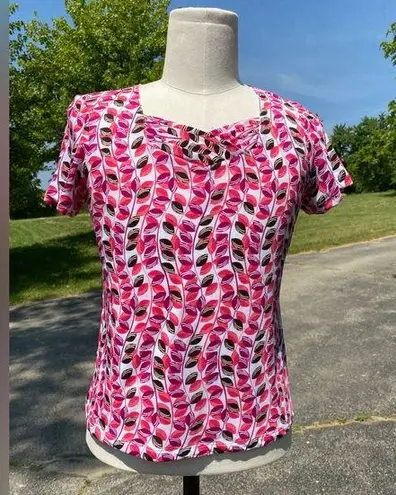 M Collection Petite PL 100% Kylon Wrinkle free square neckline short sleeve pink Size L petite