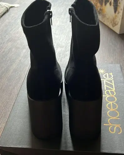 Shoe Dazzle Pegah Boot