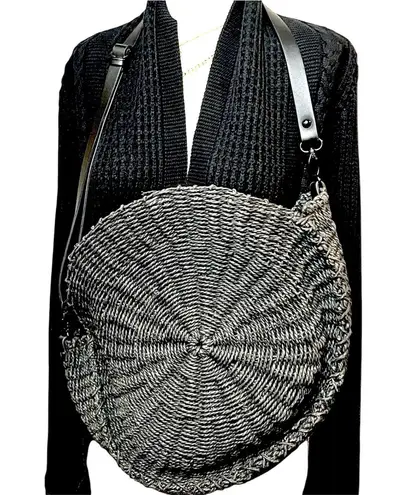 Abercrombie & Fitch  Large Round Woven Rattan Black Hobo Crossbody Bag thumbnail 4