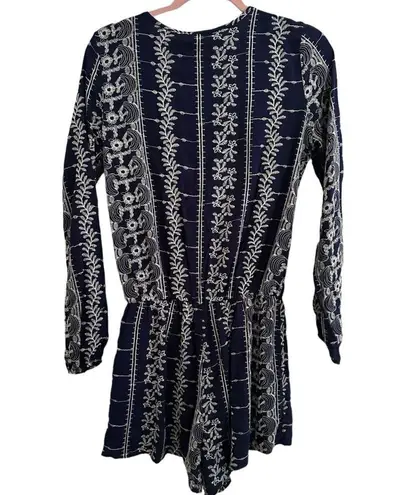 Vintage Havana  EMBROIDERED BLUE WHITE RAYON LONG SLEEVE BOHO ROMPER M