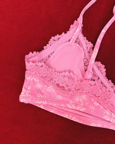 SKIMS  lace scoop bralette in bubble gum snowflake size M - Image 6