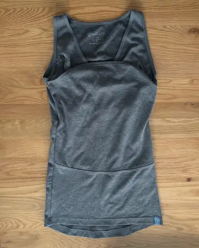 LALABU Soothe Shirt Baby Wearing Top Postpartum Nursing Tank Size M Gray Size M