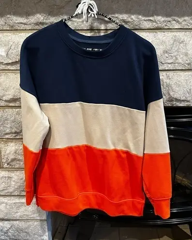 None Color-Blocked Blue and Cream Crew Neck Sweater medium