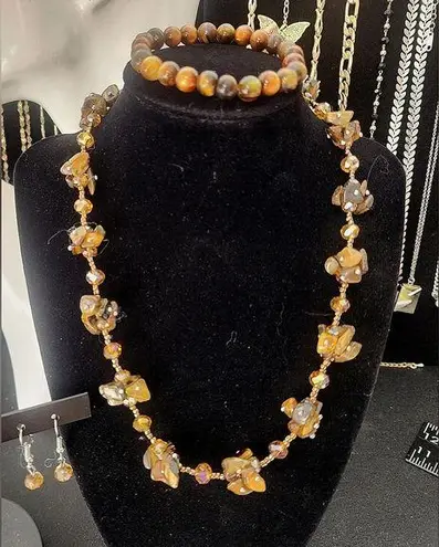 Tiger Eye and Crystal Necklace Bracelet and Earrings Set Brown