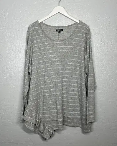 Lane Bryant  Women Plus Size 26/ 28 Gray White Gold Stripe Sweater Ruffle