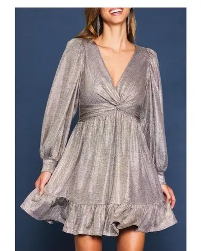 Skies Are Blue Metallic Long Sleeve Gold Cocktail Dress Party Size Medium M