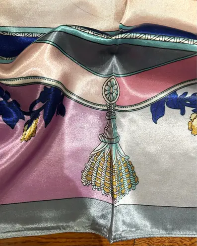 Horse Print Scarf PINK, gray & BLUE EQUESTRIAN PRINT SQUAR SILKy SCARF 35/35 Multiple