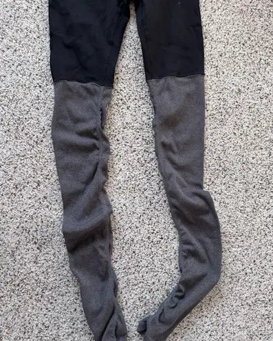 Alo Yoga  Airbrush High-Waist Highlight Goddess Legging Black/Grey Fits XXS/XS