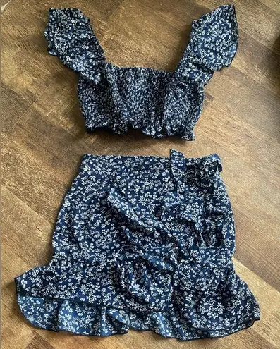 SheIn  2 Piece Wrap Shirt & Top Set Navy Floral - Image 1