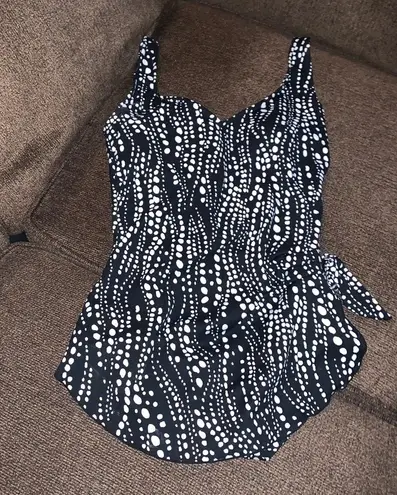 Maxine of Hollywood  Waterfall Printwide Strap Sarong