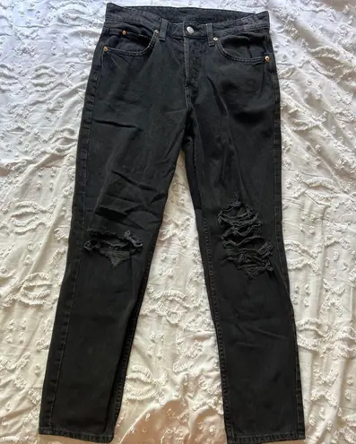 H&M  Size 6 Black Ripped Boyfriend Low waist Jeans