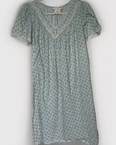 Miss Elaine Nightgown Women’s M Blue Floral Short Sleeve Sleepwear Cottagecore Size M