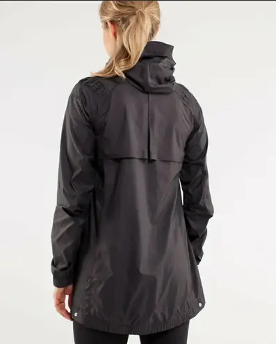 Lululemon Run Make it Rain Jacket Black