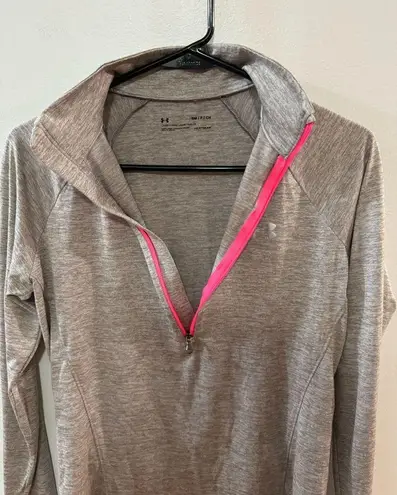 Under Armour Pre-Owned SM  Grey/Pink Athletic Long Sleeve Shirt