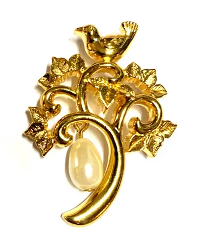 Vintage Gold Bird Tree Brooch with Faux Pearl Drop – Nature