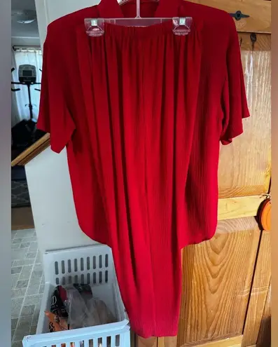 Vintage 80s Vibrant Red Two