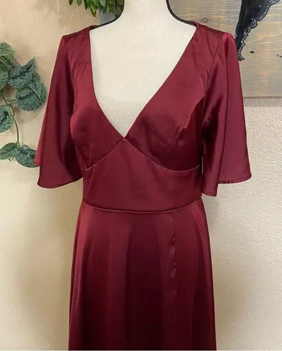 NWOT Lulus Elegant Confidence Red Satin Flutter Sleeve Cutout Maxi Dress Blue Size XL